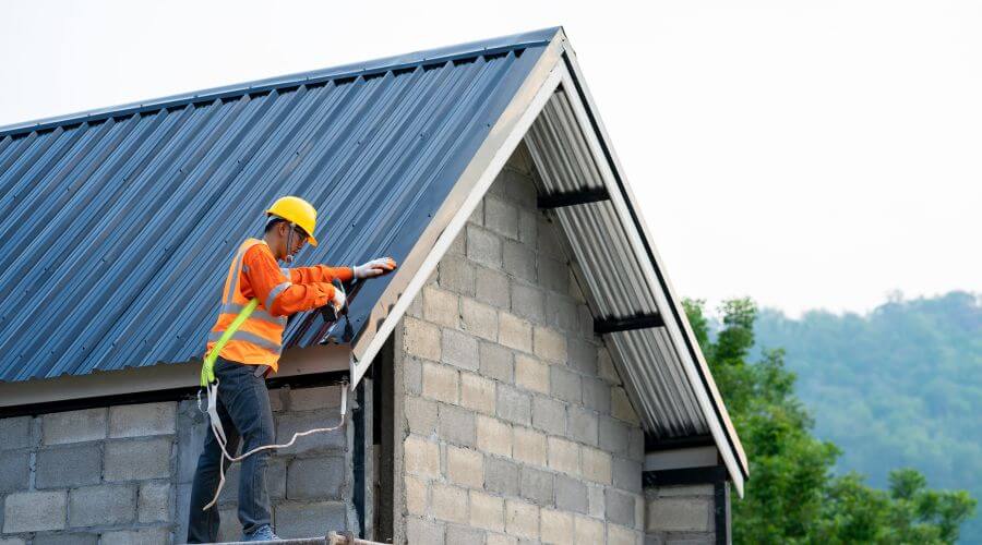 Professional gutter cleaning in Belle Fourche, SD